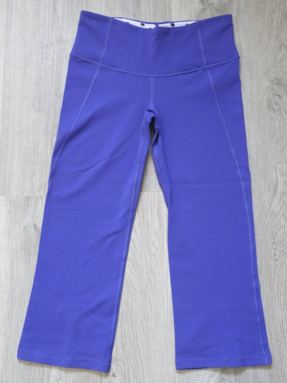 Lululemon Athletica Vintage Y2K Cropped Legging Pants - Size 6